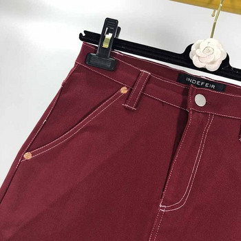 Fusta scurta cu buzunare de culoare visiniu