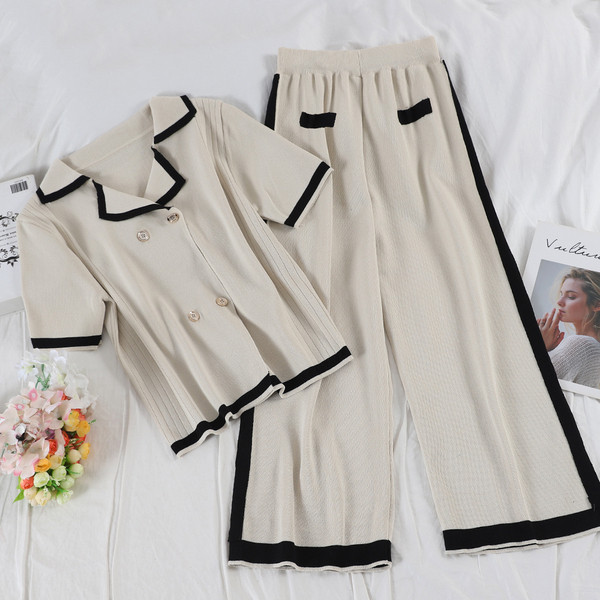 Set elegant pentru femei de tricotat subțire în negru și bej