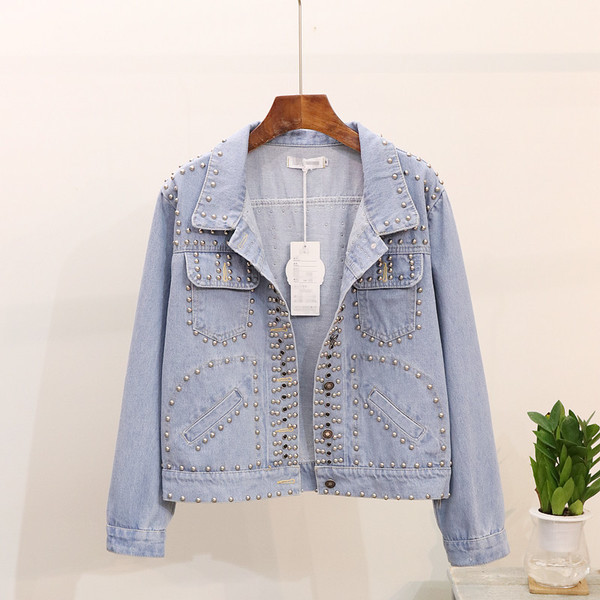 Jacheta de dama casual din denim cu elemente metalice de culoare deschisa