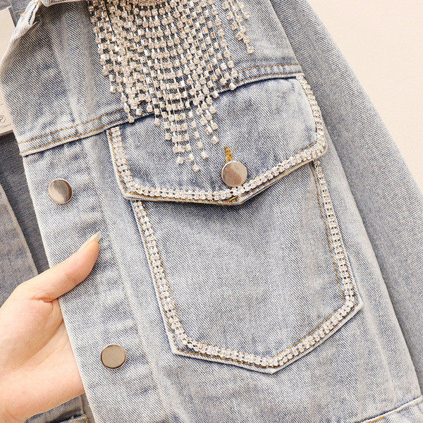 Geaca de dama din blugi cu pietre albastre