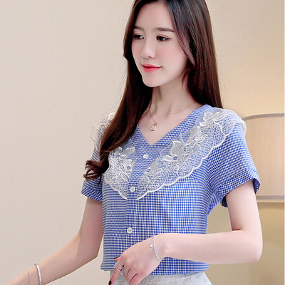 Cămașă modernă de damă în albastru și roșu cu dantelă