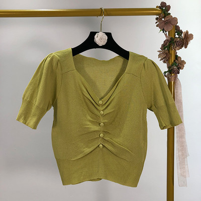 Bluza scurta de dama din tricotat subtire