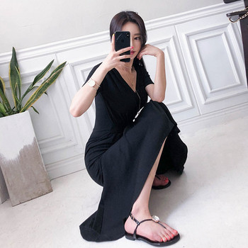 Hosszú női ruha Karcsú modell fekete színben