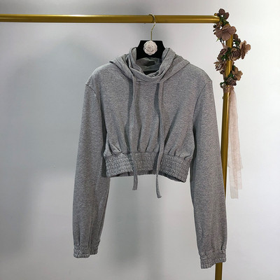 Hanorac scurt cu talie elastica si gluga