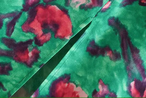 Rochie casual de dama cu decolteu O in verde