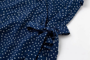 Női pöttyös ruha kék színben, rövid ujjal