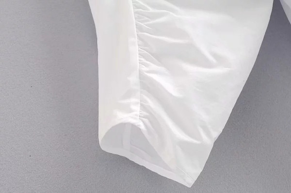 Camasa de dama model nou la zi cu maneci largi de culoare alba