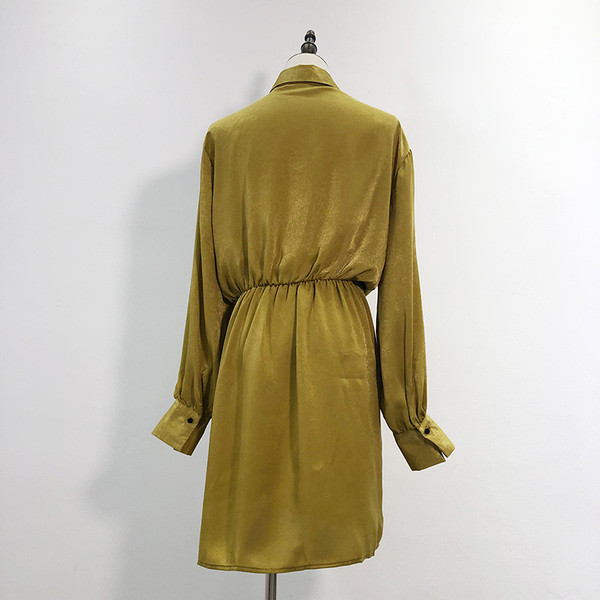 Női alkalmi ruha hosszú ujjal, gumírozott derékkal