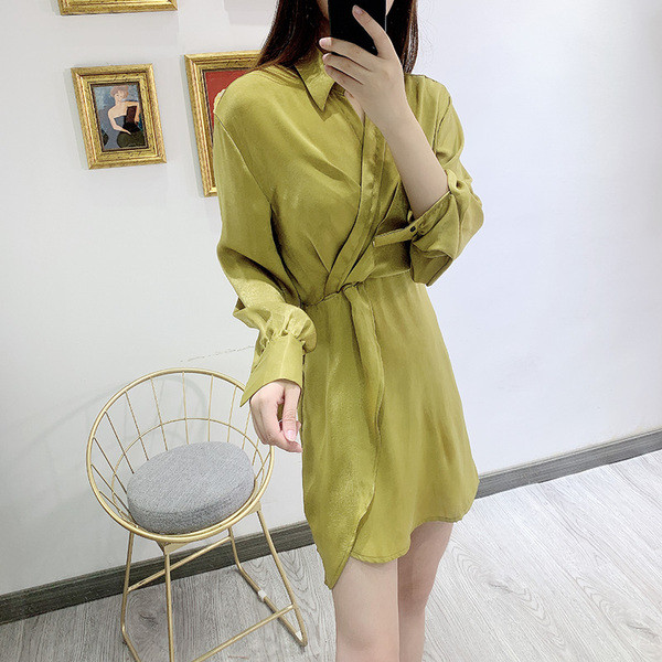 Női alkalmi ruha hosszú ujjal, gumírozott derékkal