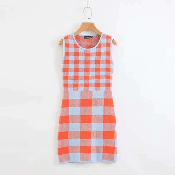 Alkalmi női kockás ruha új modellje