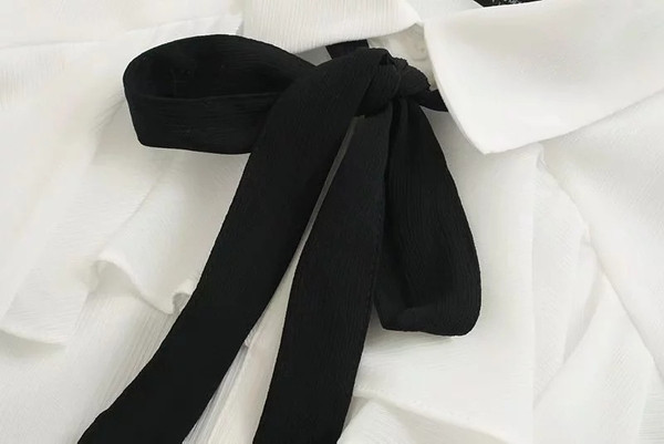 Camasa de dama eleganta model nou alb cu guler clasic