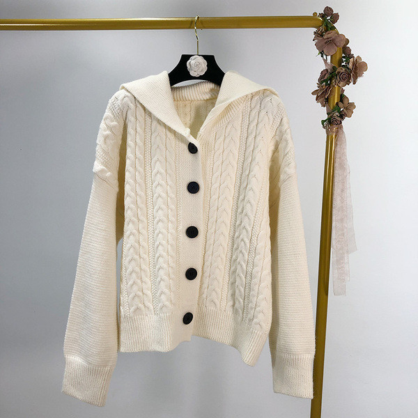 Női mellény kapucnis három színben