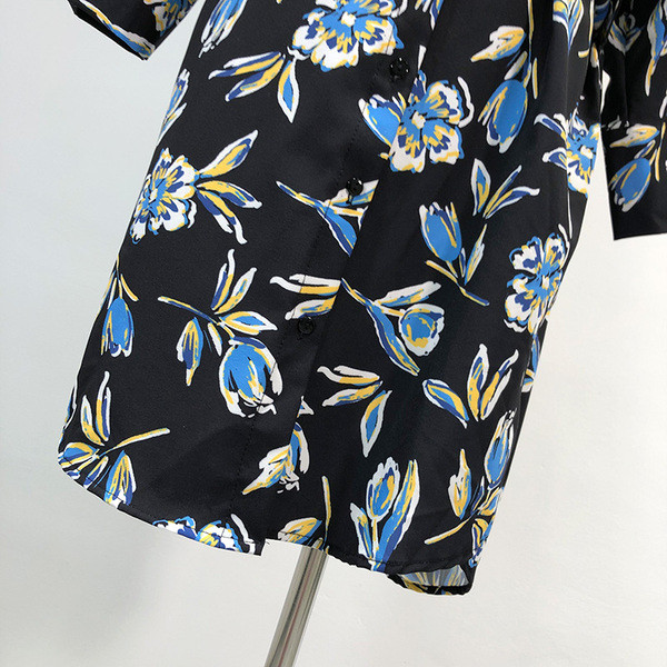 Női alkalmi ruha hosszú ujjú, derékban megkötős