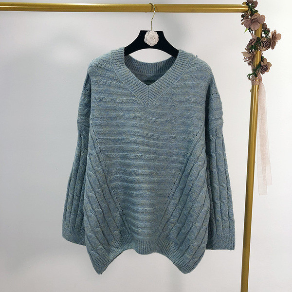 Női pulóver V-nyakkal, három színben