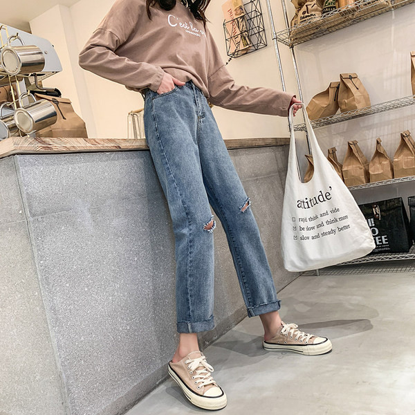 Női alkalmi farmer szakadt motívumokkal, két színben