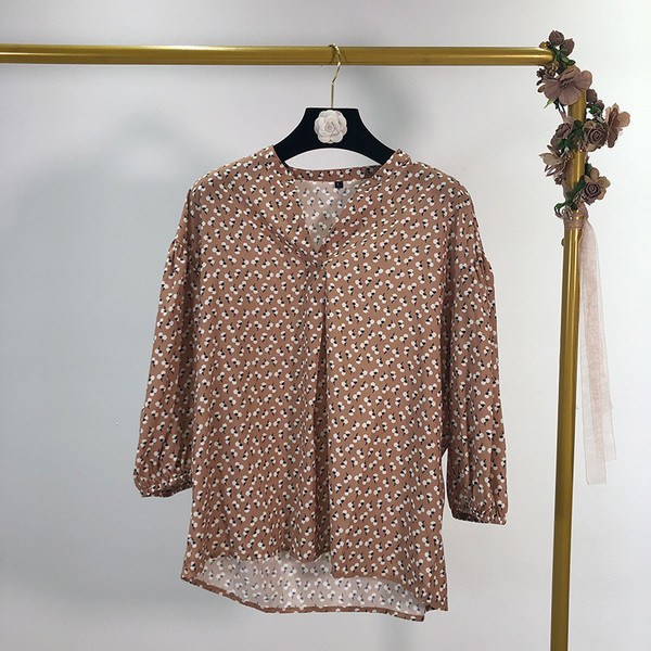 Női széles, V-nyakú blúz, három színben