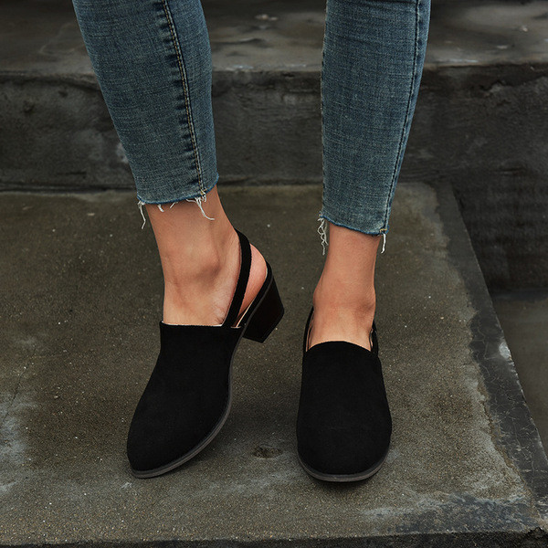 Pantofi moderni de dama cu toc in trei culori