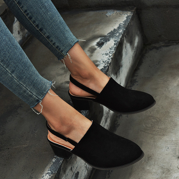 Pantofi moderni de dama cu toc in trei culori