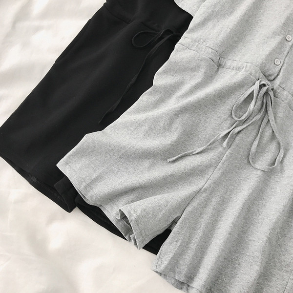 Salopetă casual de damă cu legături în talie neagră și gri