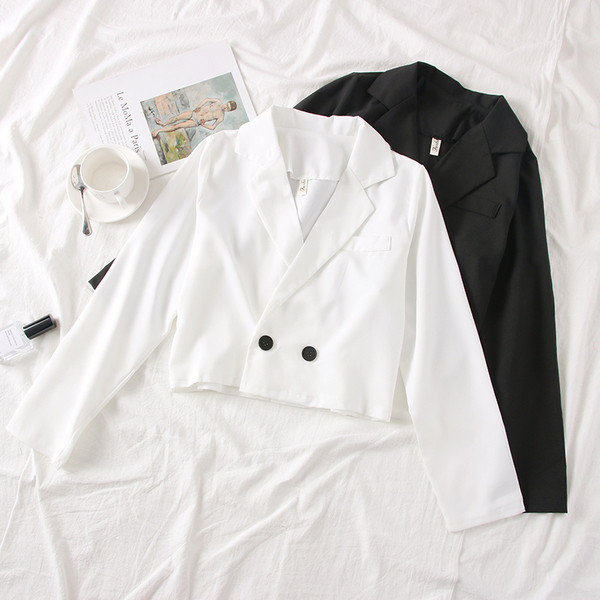 Modern női kabát fehér, fekete, barna és szürke színekben