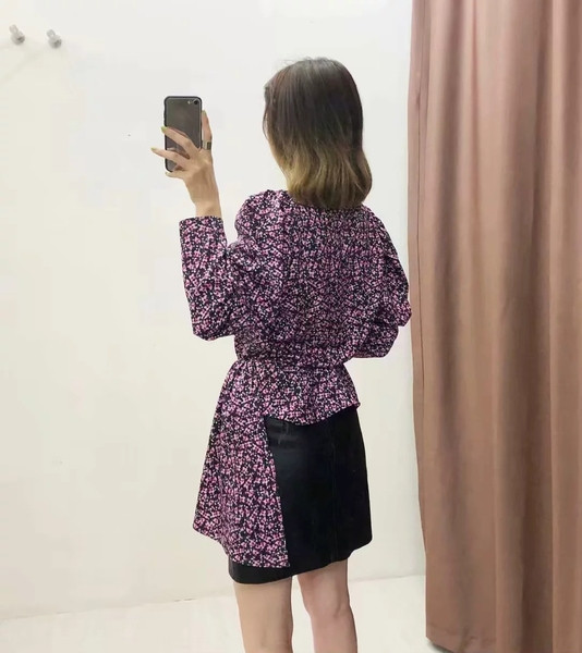 Bluza de dama stil nou model cu motive florale - model asimetric