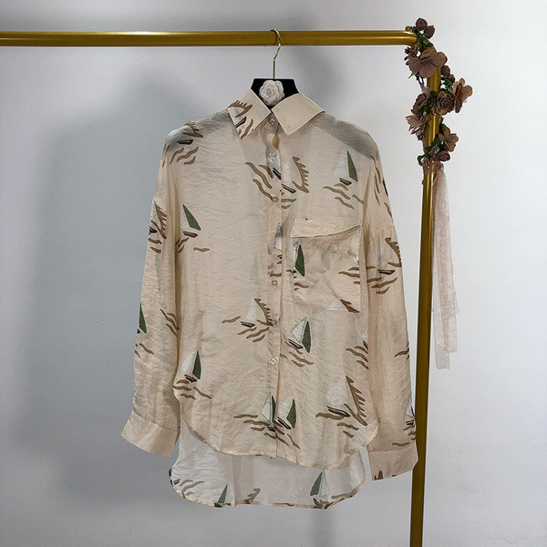 Női ing klasszikus gallérral és zsebbel