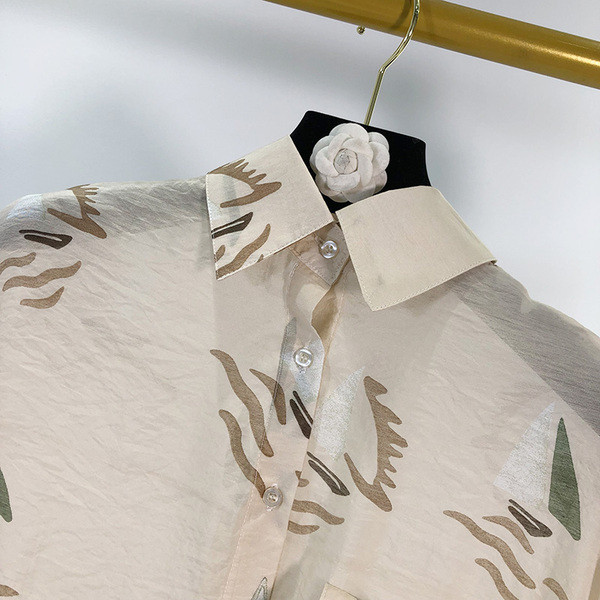 Női ing klasszikus gallérral és zsebbel