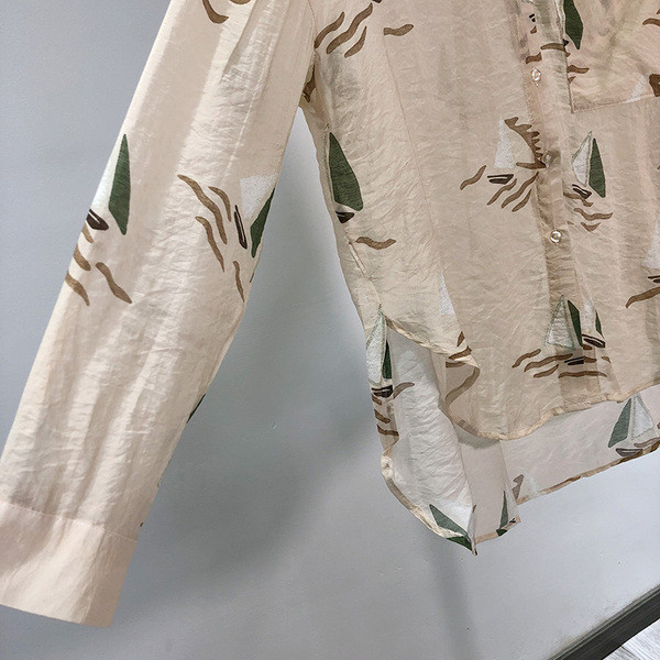 Női ing klasszikus gallérral és zsebbel