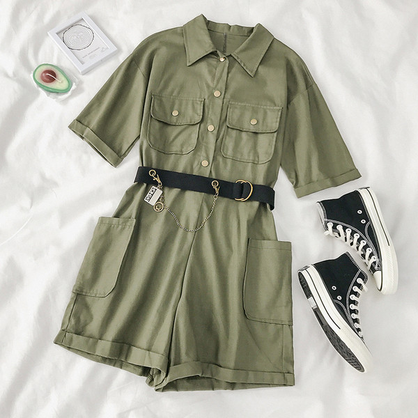 Modern női overál szürke és zöld övvel