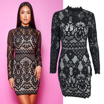 Stílusos női ruha csipkével és hosszú ujjú fekete színben