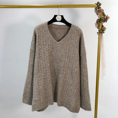 Női pulóver V-nyakú és széles ujjú három színben