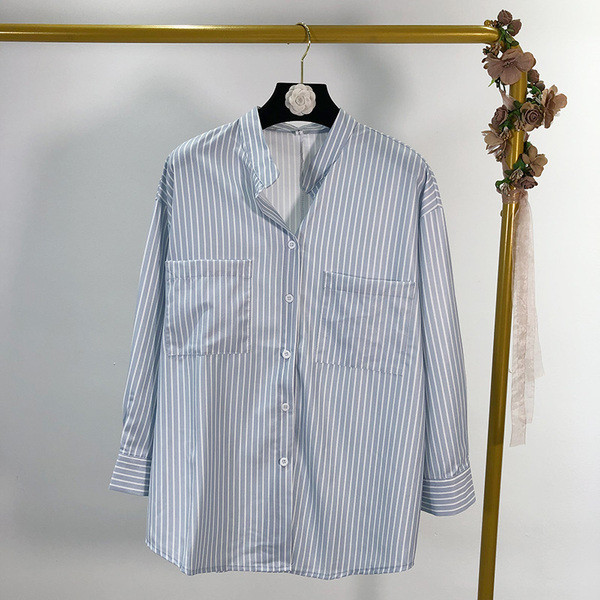 Női csíkos ing klasszikus gallérral és zsebekkel