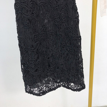 Női csipkeruha vékony pántokkal