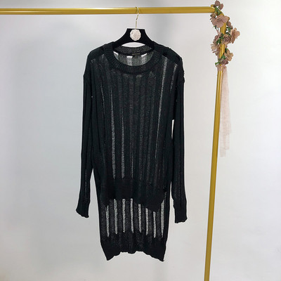 Pulover de dama cu decolteu oval in doua culori