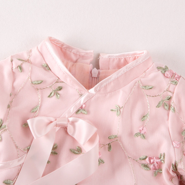 Rochie eleganta pentru copii cu broderie pentru fete in roz