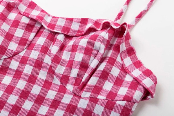 Rochie de damă în carouri stil nou model în roșu și negru