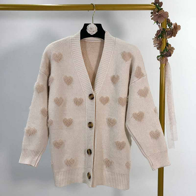 Női kardigán rátéttel - szív