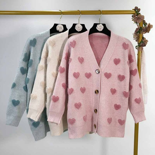 Női kardigán rátéttel - szív