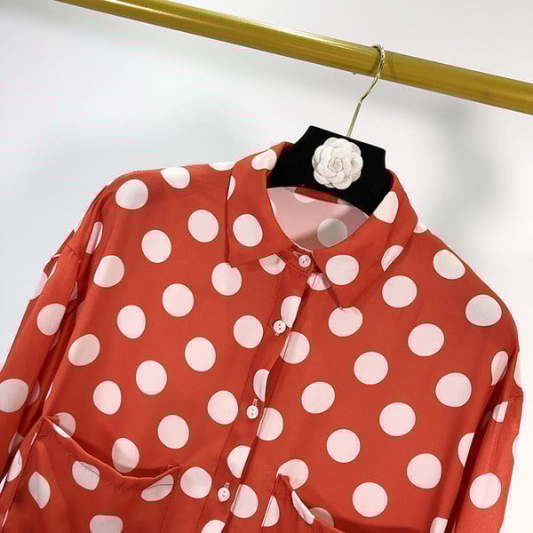 Cămașă de șifon de damă cu puncte roșii