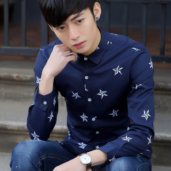 Aktuális férfi ing fehér és kék színben, rátéttel