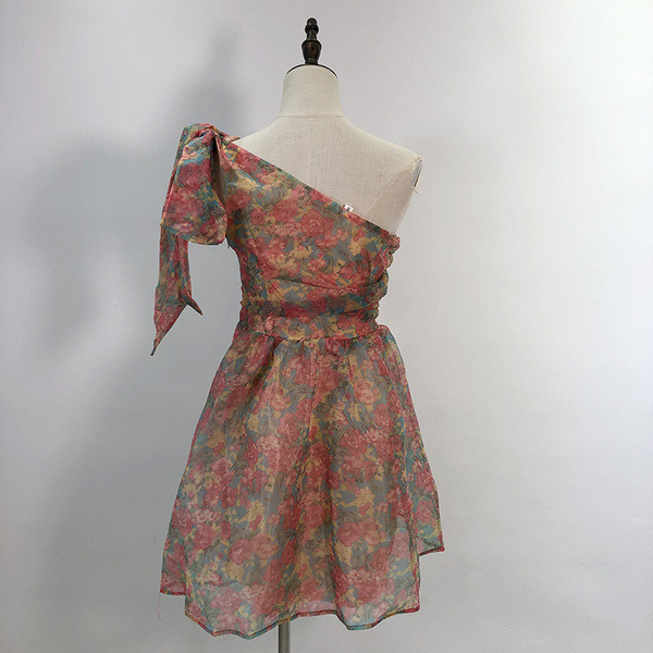 Rochie de dama cu un singur umar din sifon