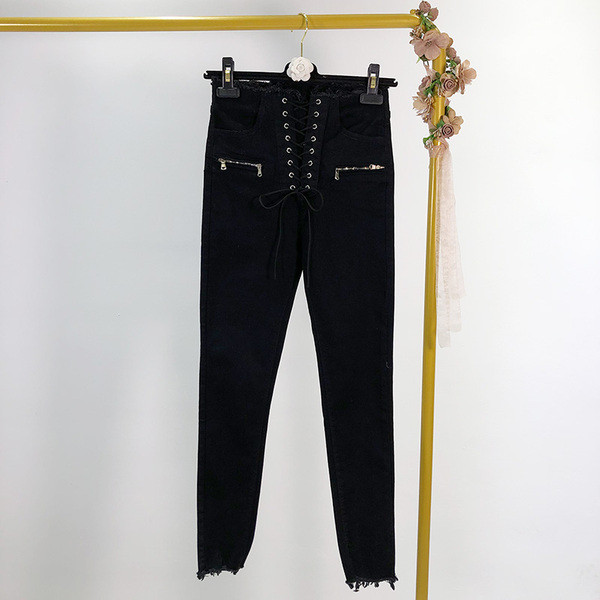 Pantaloni de dama cu cravate - alb si negru