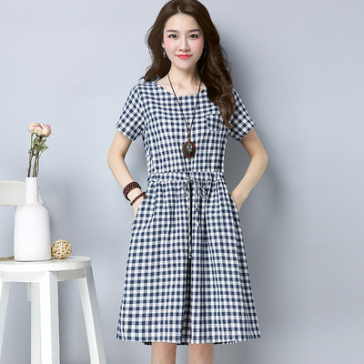 Rochie casual de dama in carouri cu maneci scurte