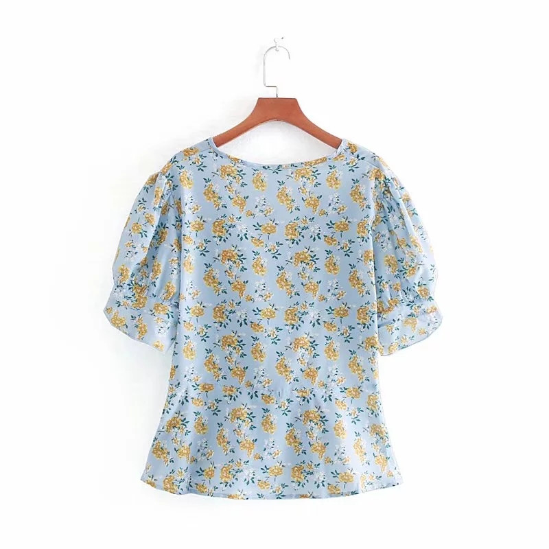 Bluză de damă modernă cu mâneci scurte și model floral