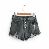 Pantaloni scurți de damă cu motive rupte în două culori