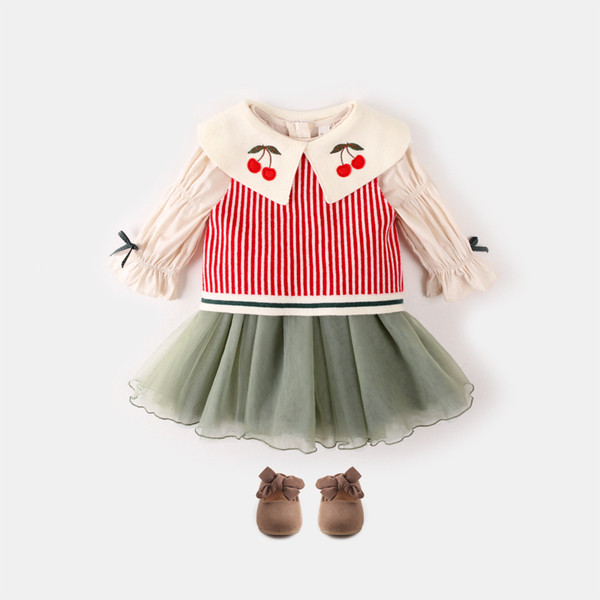 Rochie modernă pentru copii cu mâneci lungi pentru fete