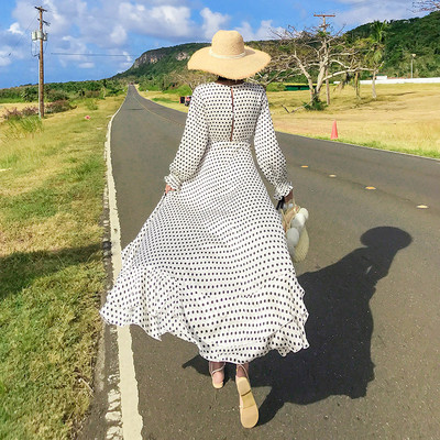 Rochie de dama actuala cu maneca lunga - model croiat