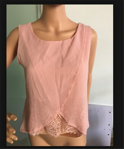 Női lezser felső széles pántokkal és csipkével több színben