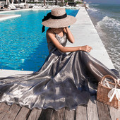 Rochie elegantă de damă, cu bretele subțiri