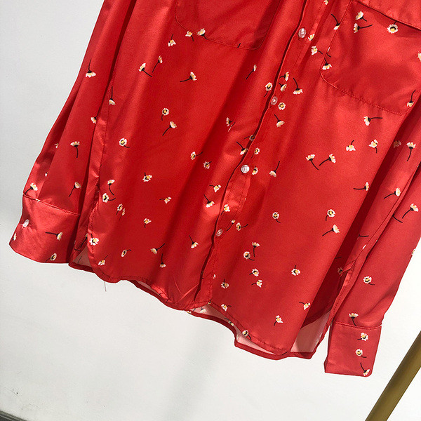 Cămașă de damă în roșu cu model